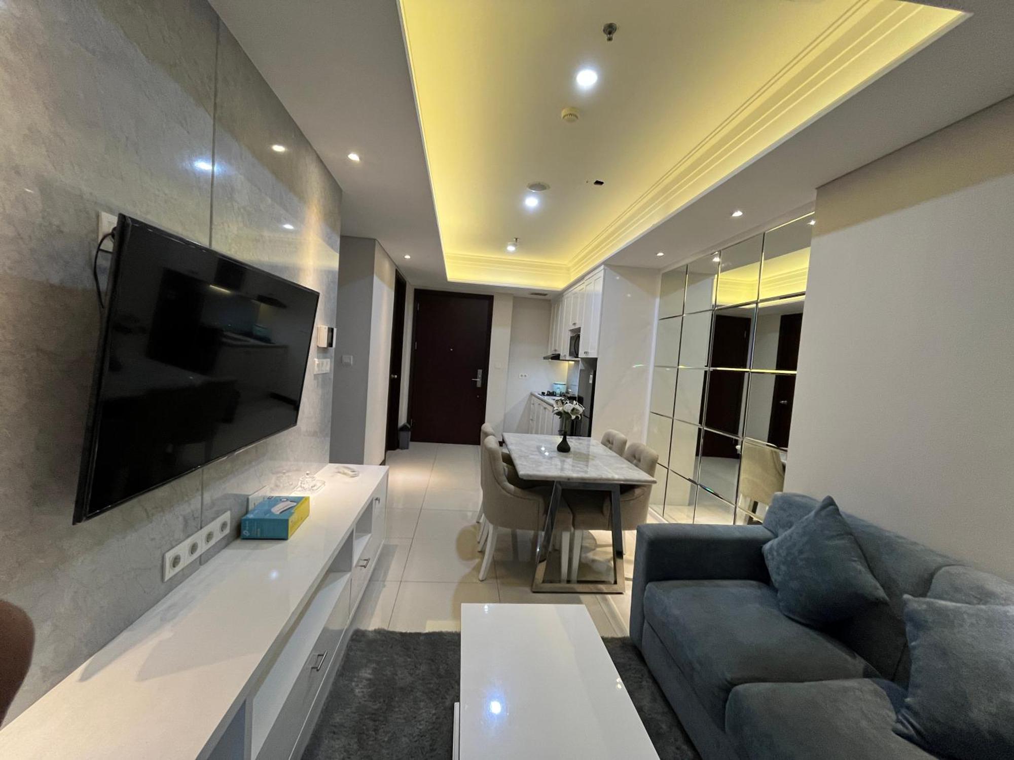 2&1br Unit At Casa Grande - Kokas Mall *